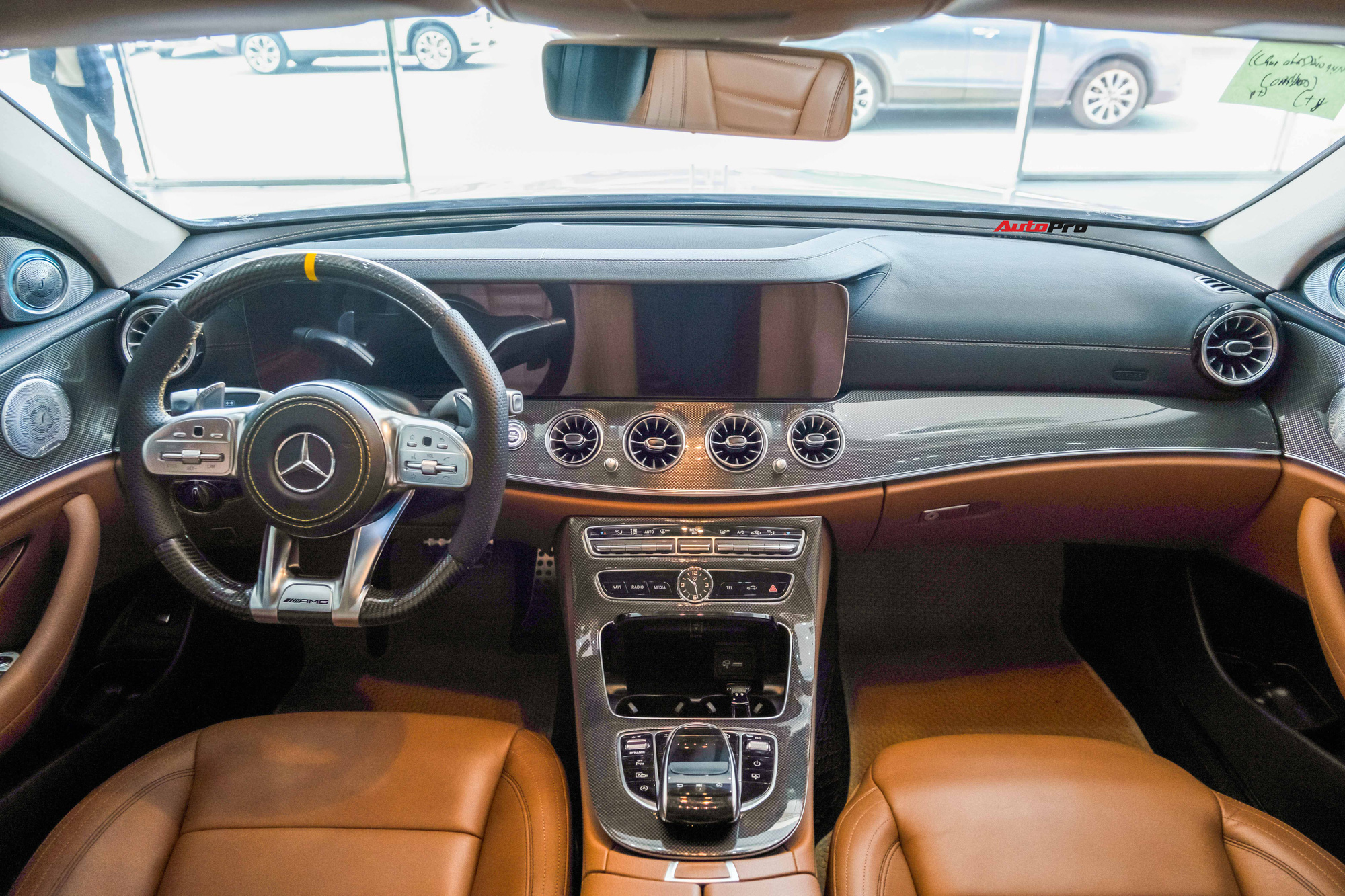 Chủ nhân Mercedes-Benz E 300 AMG rao bán xe giá 2,6 tỷ, tiết lộ vừa mất 200 triệu để lột xác nội/ngoại thất - Ảnh 4.