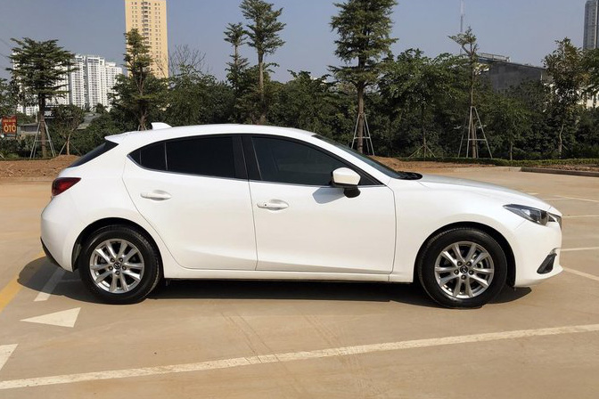 Bán Mazda3 ‘xuống đời’ Toyota Yaris, người dùng đánh giá: ‘Lành, rộng hơn nhưng không đẹp sang bằng’ - Ảnh 3.