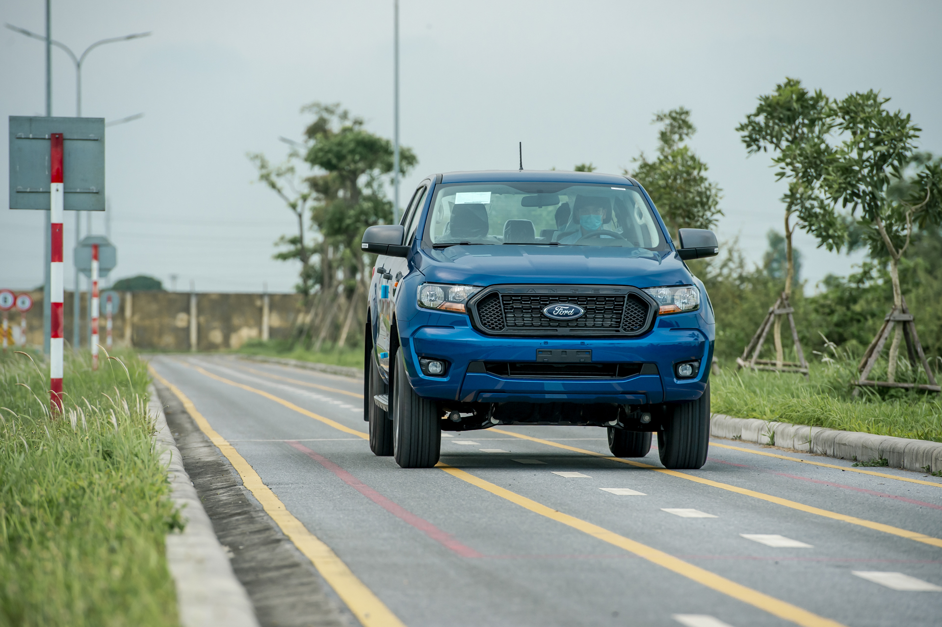 Nhiều khách Việt lo chất lượng và thắc mắc giá Ford Ranger không giảm khi chuyển sang lắp ráp - Ảnh 1.