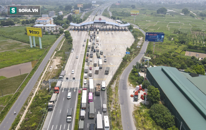 Kiểm soát 100% người và phương tiện vào Hà Nội, xe ùn tắc gần 3km tại trạm thu phí Pháp Vân - Cầu Giẽ - Ảnh 11.