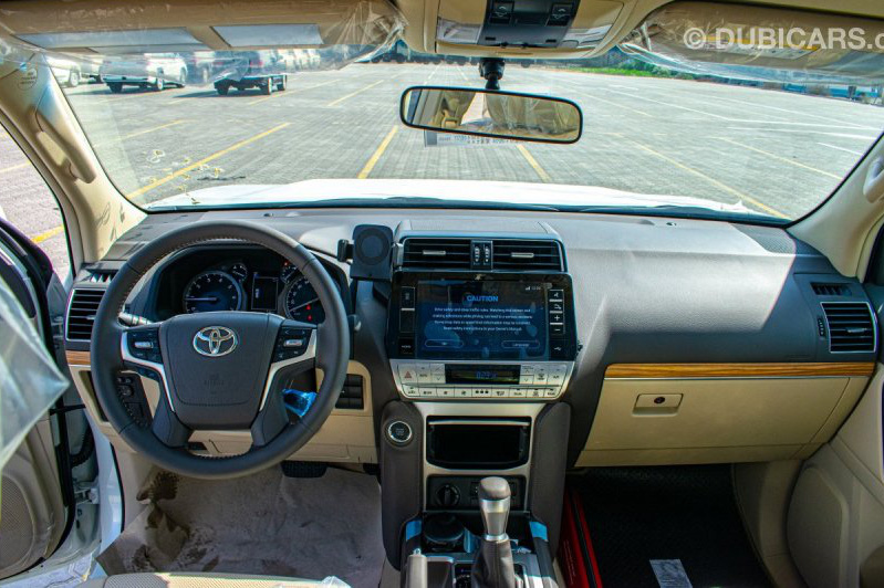 Toyota Land Cruiser Prado 2021 nhập Trung Đông chào hàng nhà giàu Việt với giá hơn 4 tỷ đồng: Động cơ khủng, nhiều đồ chơi - Ảnh 3.