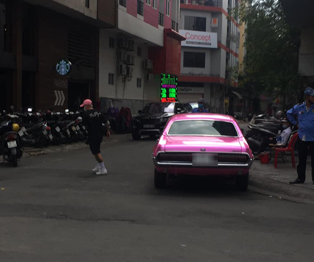 Sợ ra đường không ai biết mình là người nổi tiếng, các sao Việt chọn màu xế hộp thật sự chói chang - Ảnh 2.