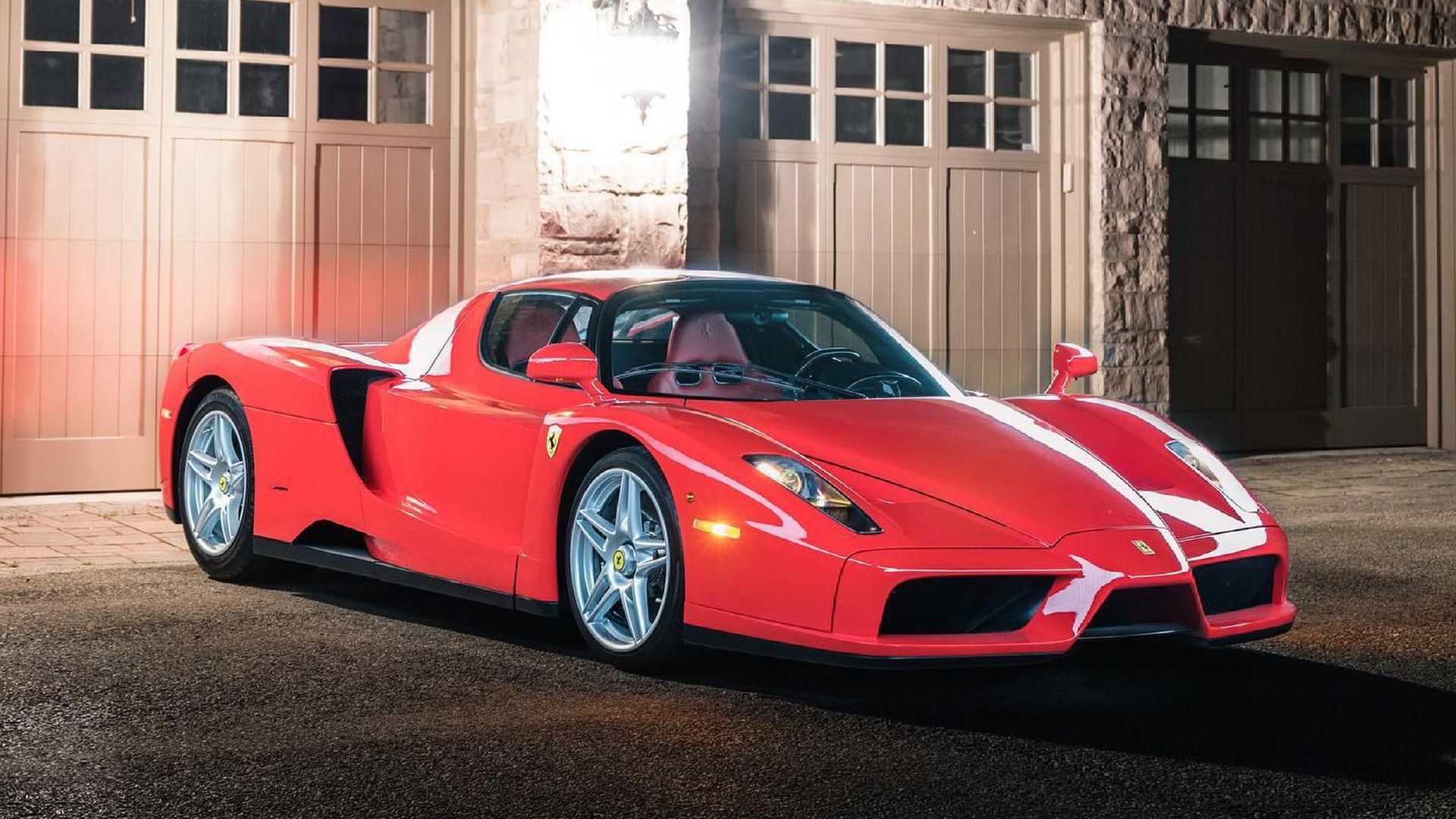 Sau 15 năm sử dụng và hơn 500km, Ferrari Enzo được bán lại với giá 3,8 triệu USD - Ảnh 1.