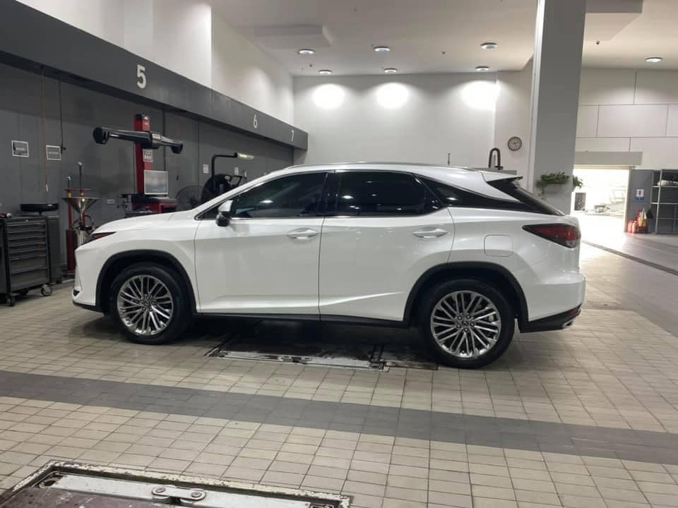 Góc giữ giá: Lexus RX 350 1 năm tuổi, chạy gần 10.000km vẫn được bán lại ngang giá xe mới - Ảnh 4.