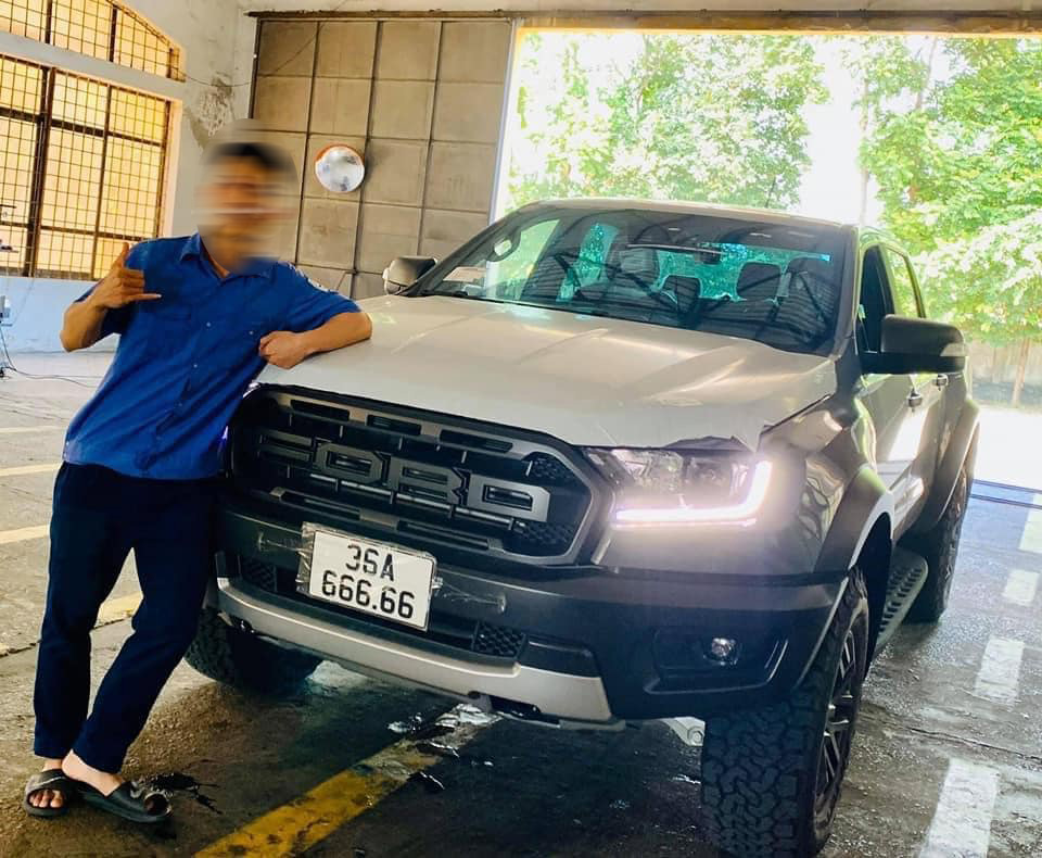 Dân chơi lan Thanh Hoá bốc biển ngũ quý 6 cho Ford Ranger Raptor ...