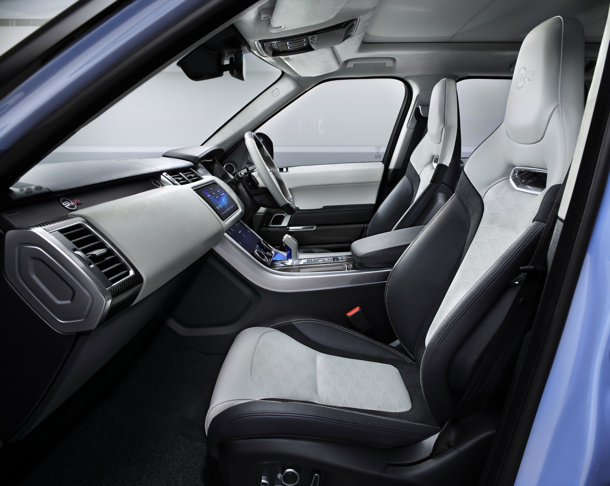 Lộ diện Range Rover Sport SVR Ultimate Edition đẹp không tì vết 5 2021 range rover sport svr ultimate edition revealed with breath taking price7 16298228457141615934886