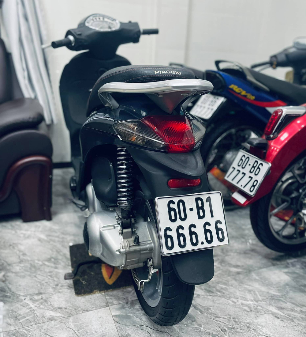 Doanh nhân Đồng Nai bán xe biển VIP 66666 giá 190 triệu đồng, mua xe cứu thương làm xe 0 đồng mùa dịch - Ảnh 1.