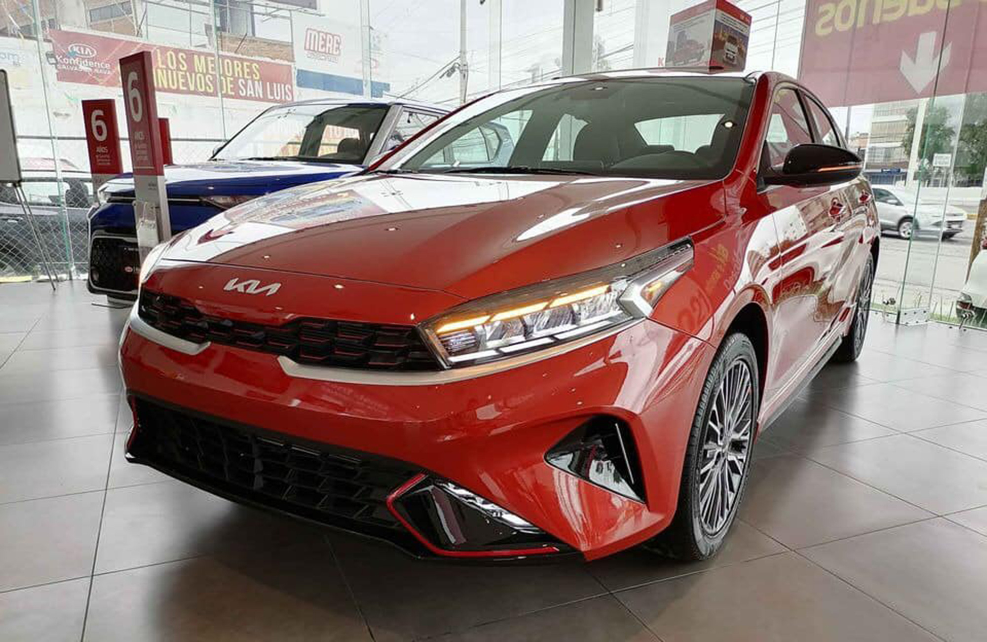 Đại lý thông báo Kia Cerato 2022 ra mắt tháng 9: Xe đã về Việt Nam, lắp ráp trong nước, đấu Hyundai Elantra - Ảnh 1.