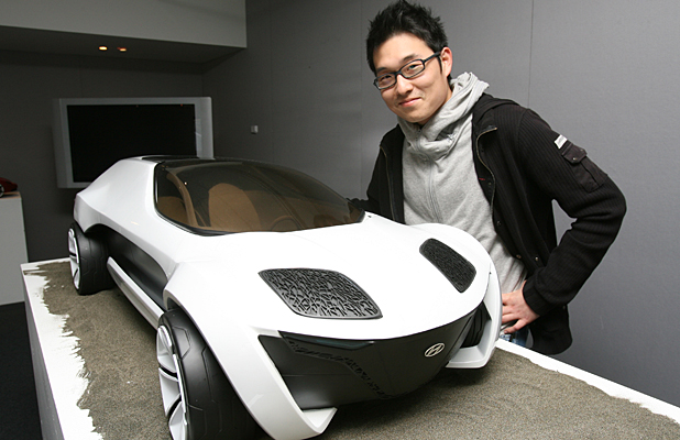 Chàng trai Hàn Quốc chấp bút xe VinFast vừa đăng ký bản quyền: Nhà thiết kế của GM, từng được Hyundai đổ tiền làm concept siêu dị - Ảnh 3.