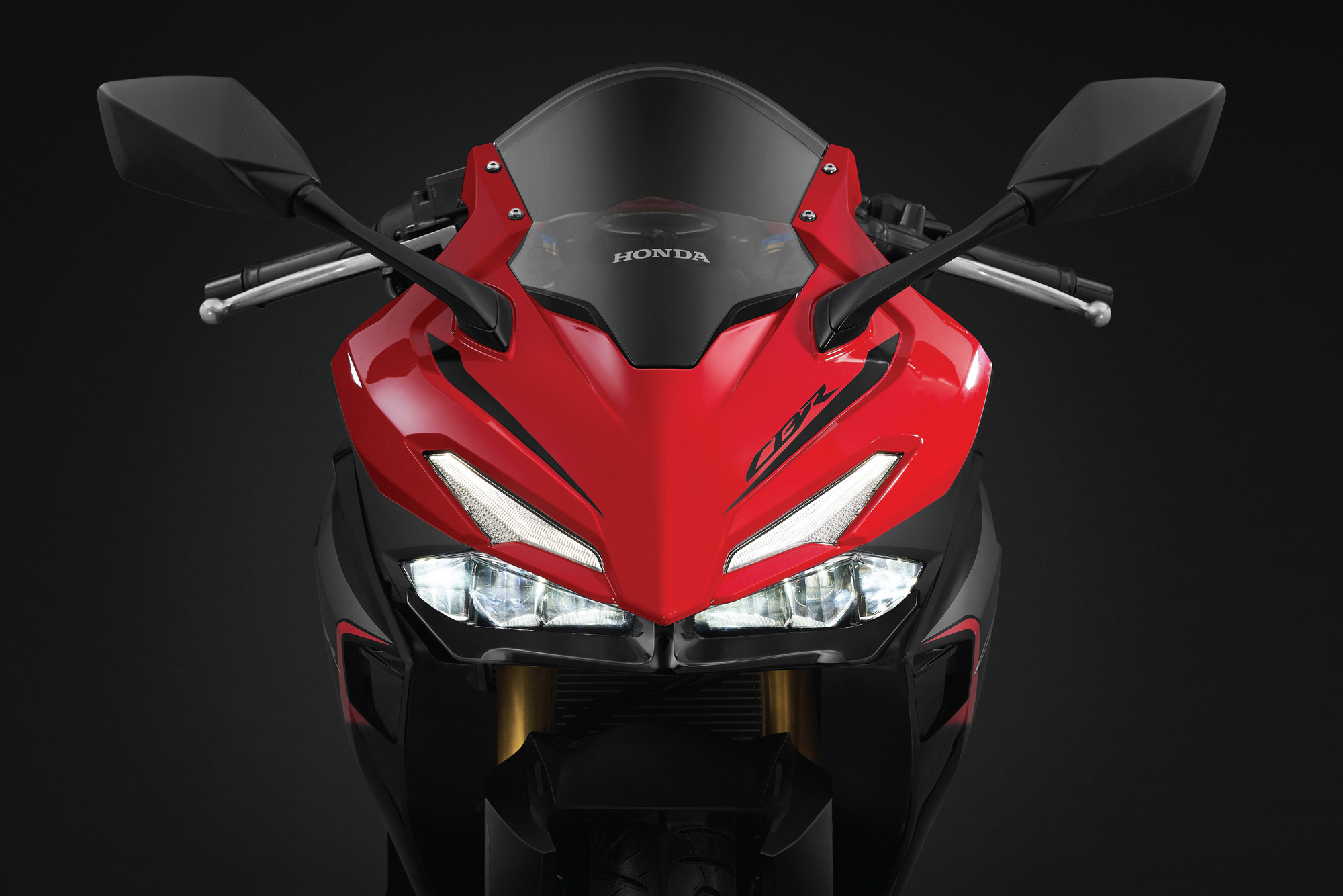 Đánh giá xe Honda CBR150R 2021 Đối thủ xứng tầm của Yamaha R15