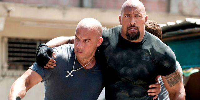 Gia đình lại sóng gió: The Rock từ chối lời mời trở lại Fast & Furious, chỉ trích Vin Diesel vì nhắc đến cái chết của Paul Walker  - Ảnh 1.
