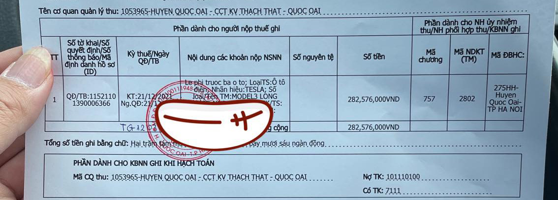 Vừa nộp trước bạ gần 300 triệu đồng, chủ xe Tesla Model 3 tại Việt Nam ngậm ngùi khi biết tin sắp miễn 100% trước bạ - Ảnh 3.