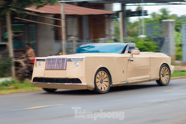 See The All New 284 Million Rolls Royce Boat Tail Acquired By JayZ   Beyouce PHOTOS