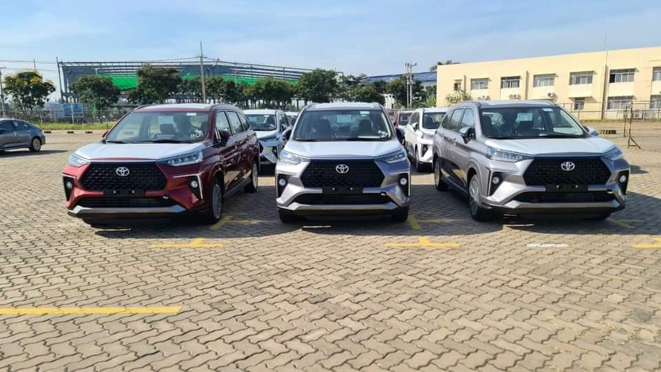 Lô Toyota Veloz Cross đầu tiên đã về tới Việt Nam: Ngoại hình đẹp, nhiều trang bị, đủ sức thay Innova và Rush đấu Xpander - Ảnh 1.