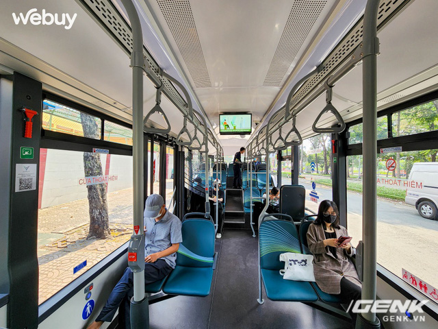 Bỏ 7K trải nghiệm xe buýt điện đầu tiên ở Sài Gòn: Có wifi, cổng sạc USB xài tẹt ga, bonus cực nhiều tiện ích đáng khen  - Ảnh 12.