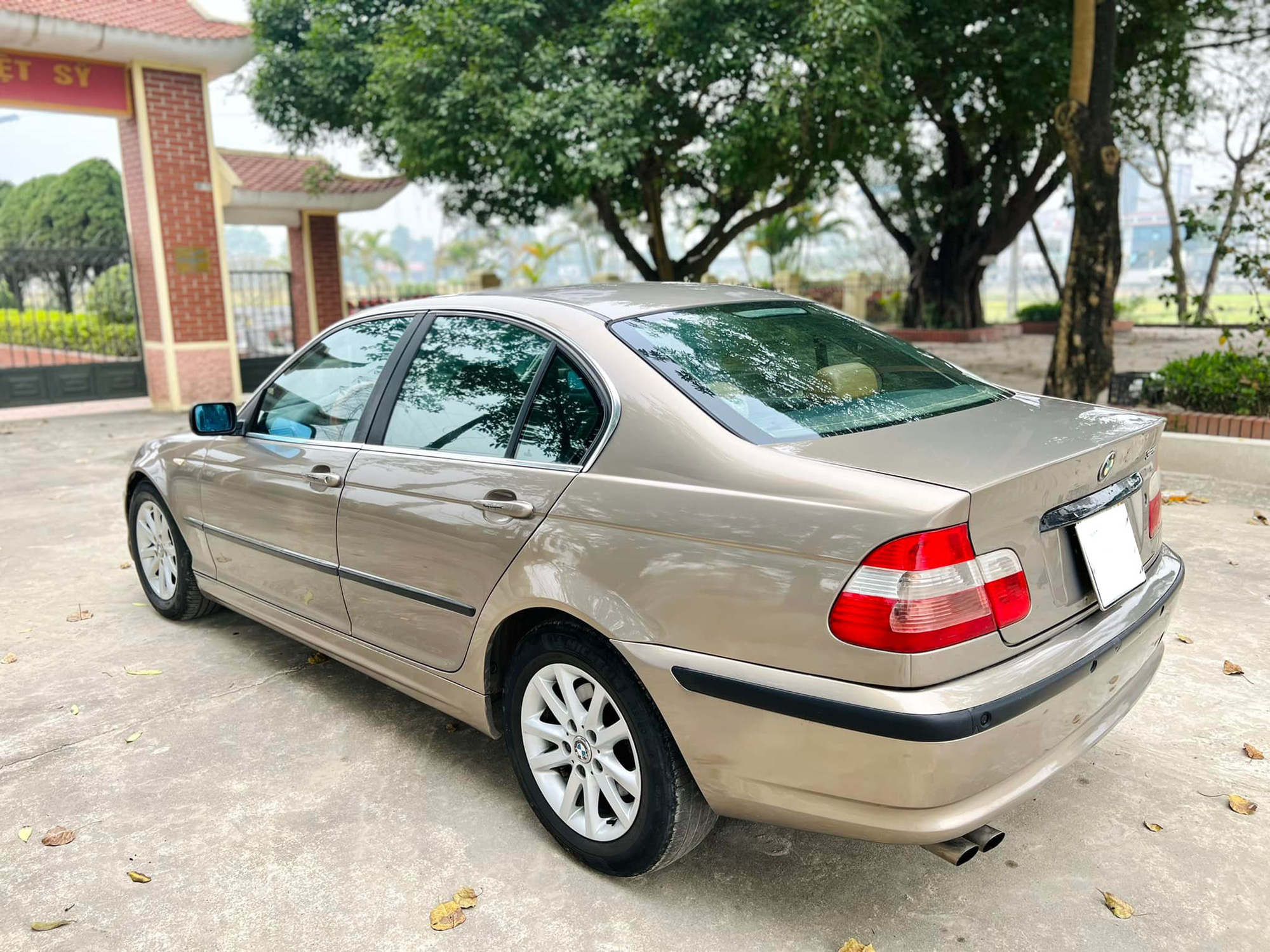 BMW 3Series đời cũ bị triệu hồi tại Việt Nam
