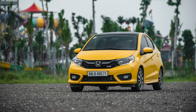 Honda Brio giảm giá 30 triệu đồng tại đại lý: Giá thấp nhất 418 triệu đồng, hy vọng cuối cùng trước Fadil và Grand i10 - Ảnh 2.