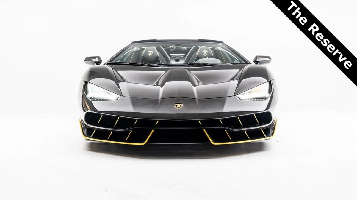 Rao bán siêu xe triệu đô - Lamborghini Centenario Roadster với thân vỏ bằng  sợi carbon