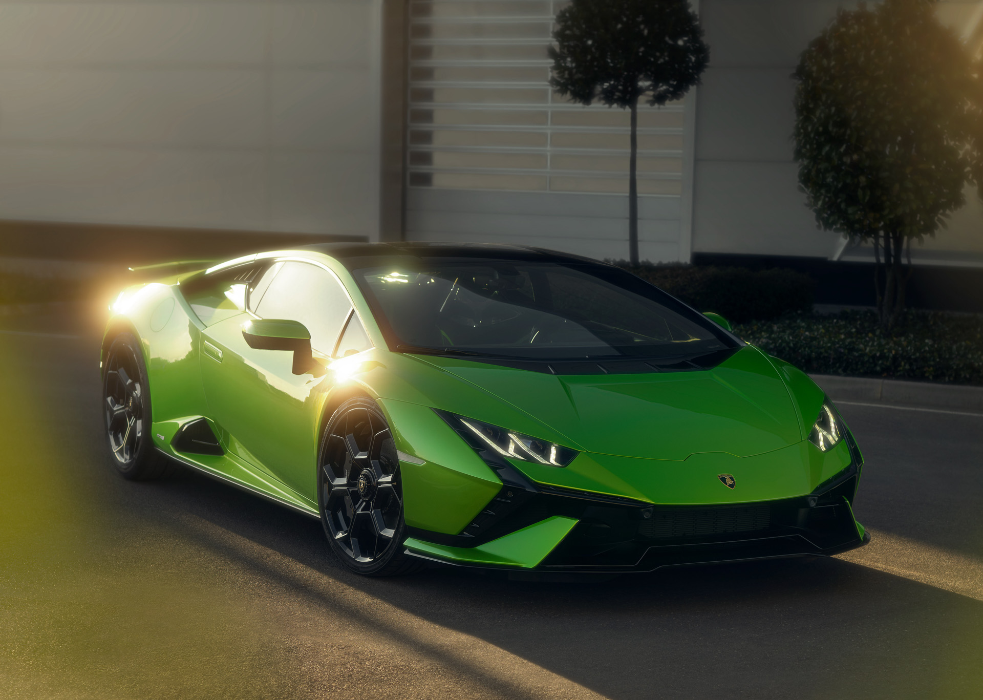 Ra mắt Lamborghini Huracan Tecnica: 'Con lai' của phiên bản Evo và STO, về  Việt Nam chỉ là chuyện sớm muộn