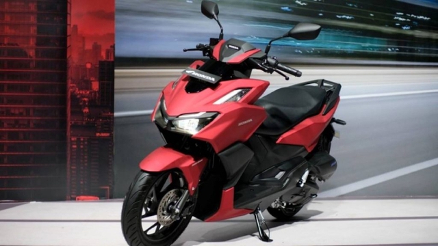 Not only Winner X, Honda Vario 160 also recorded a deep reduction of up to 20 million VND at the dealer - Photo 1.