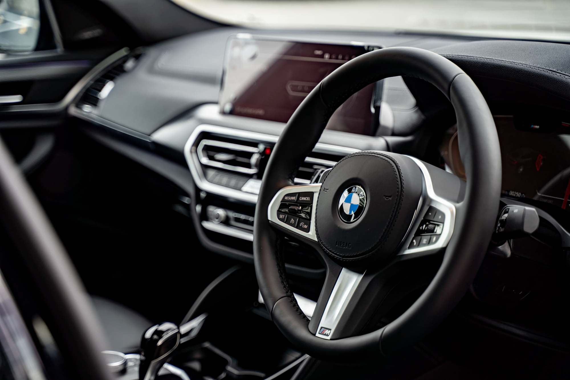 BMW X4 2022 ra mắt Việt Nam tuần này lộ giá 3,279 tỷ đồng: Nhiều nâng cấp khủng, giới hạn 15 xe, đắt hơn 200 triệu so với Mercedes GLC Coupe - Ảnh 3.