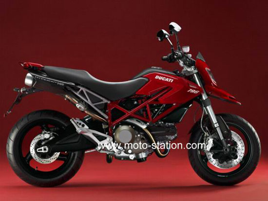 Ducati Hypermotard 796  webBikeWorld
