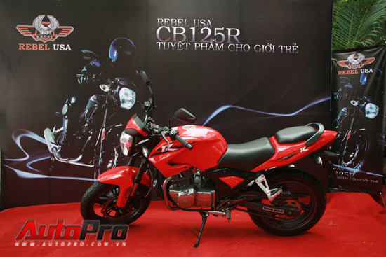 Mẫu nakedbike Honda CB125R 2021 ra mắt giá 974 triệu đồng