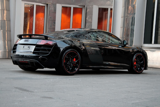 Audi R8 Hyper Black Edition tràn ngập sợi carbon Audi R8 Hyper Black Edition Tràn Ngập Sợi Carbon