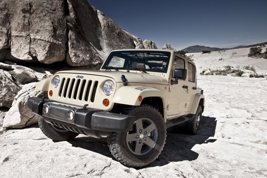Hầm hố với Jeep Wrangler Mojave bản đặc biệt