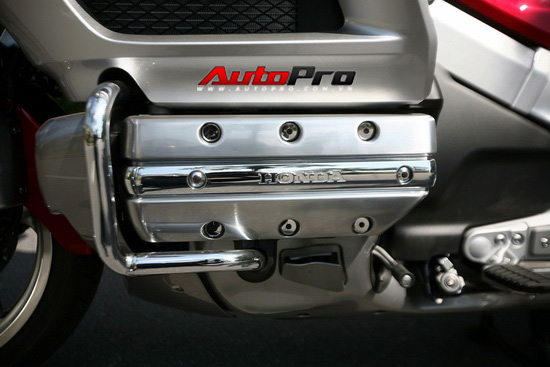 Autopro-Honda-Goldwing-2012-182.jpg