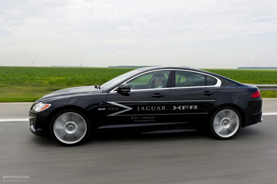 Autopro-2011-Jaguar-XFR-13.jpg