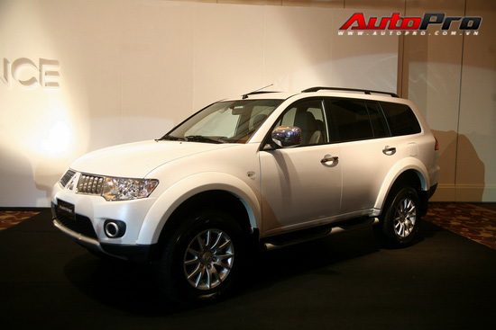 Bán Xe Pajero Sport cũ 2011 máy dầu số tự động Xe 7 chỗ cũ giá rẻ   YouTube