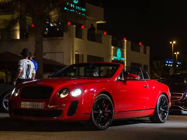 Bentley Supersports.