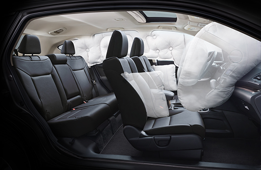 
Hệ thống 6 túi khí an toàn cho hành khách bên trong Honda CR-V 2.4L.
