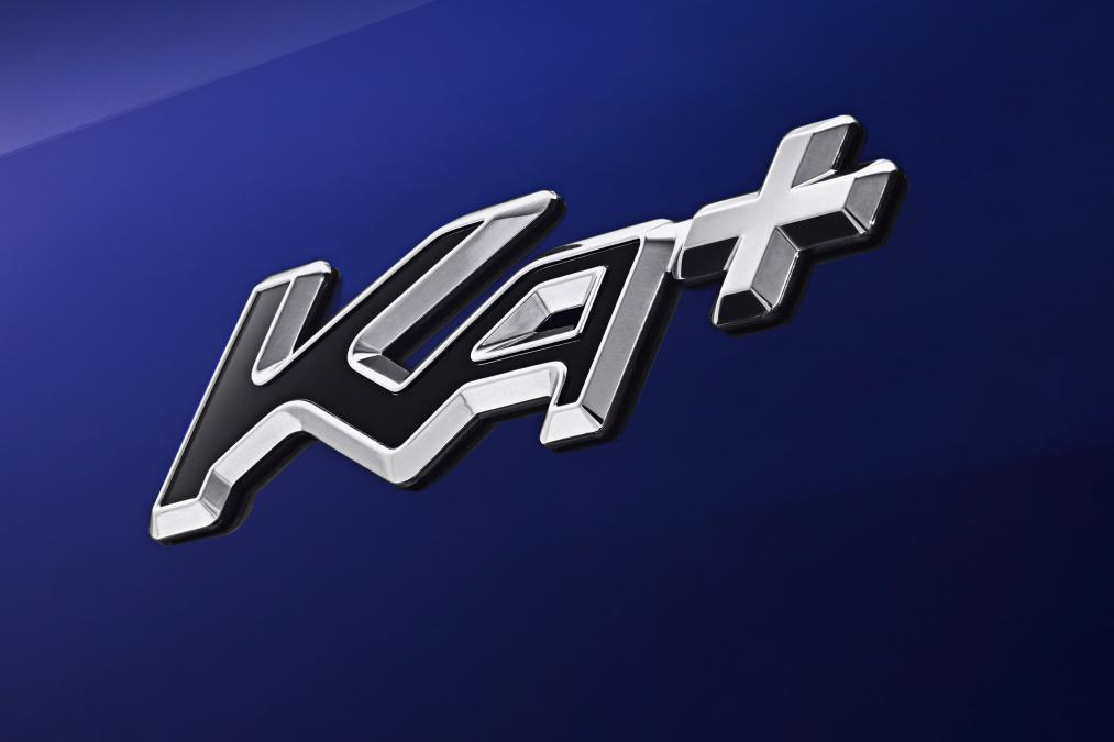 
Theo hãng Ford, Ka+ 2016 khi sử dụng động cơ có công suất 84 mã lực chỉ tiêu thụ lượng nhiên liệu trung bình 4,8 lít/100 km. Trong khi đó, thời gian tăng tốc từ 0-100 km/h của Ka+ 2016 nếu dùng động cơ 84 mã lực là 13,3 giây.
