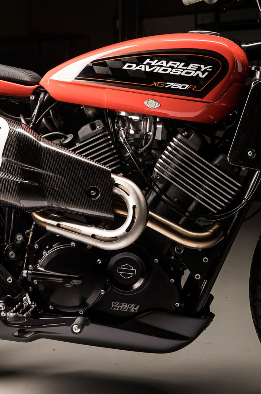 
Hiện hãng Harley-Davidson chưa công bố kế hoạch tung XG750R ra thị trường. Tuy nhiên, rất có thể trong thời gian tới, Harley-Davidson XG750R sẽ được bổ sung phiên bản đường phố hoặc bộ phụ kiện đua, dựa trên Street 750.
