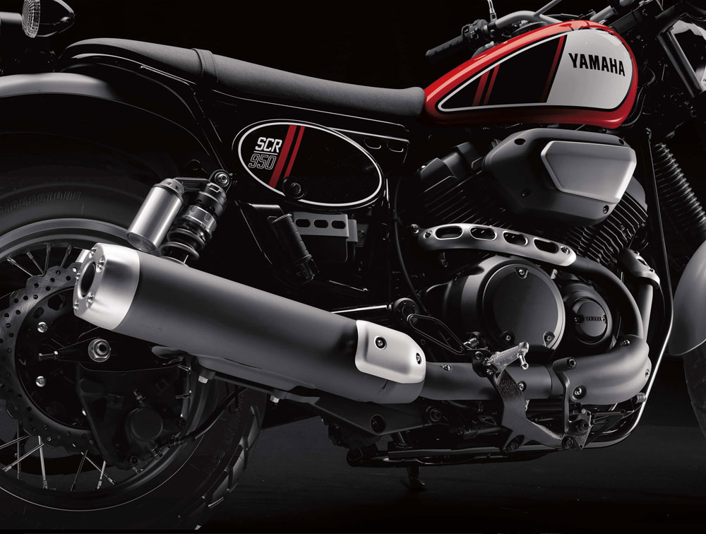 
Cụ thể, động cơ của Yamaha SCR950 2017 là loại máy V-Twin, góc nghiêng 60 độ, làm mát bằng không khí, dung tích 942 cc. Động cơ tạo ra công suất tối đa 49 mã lực.
