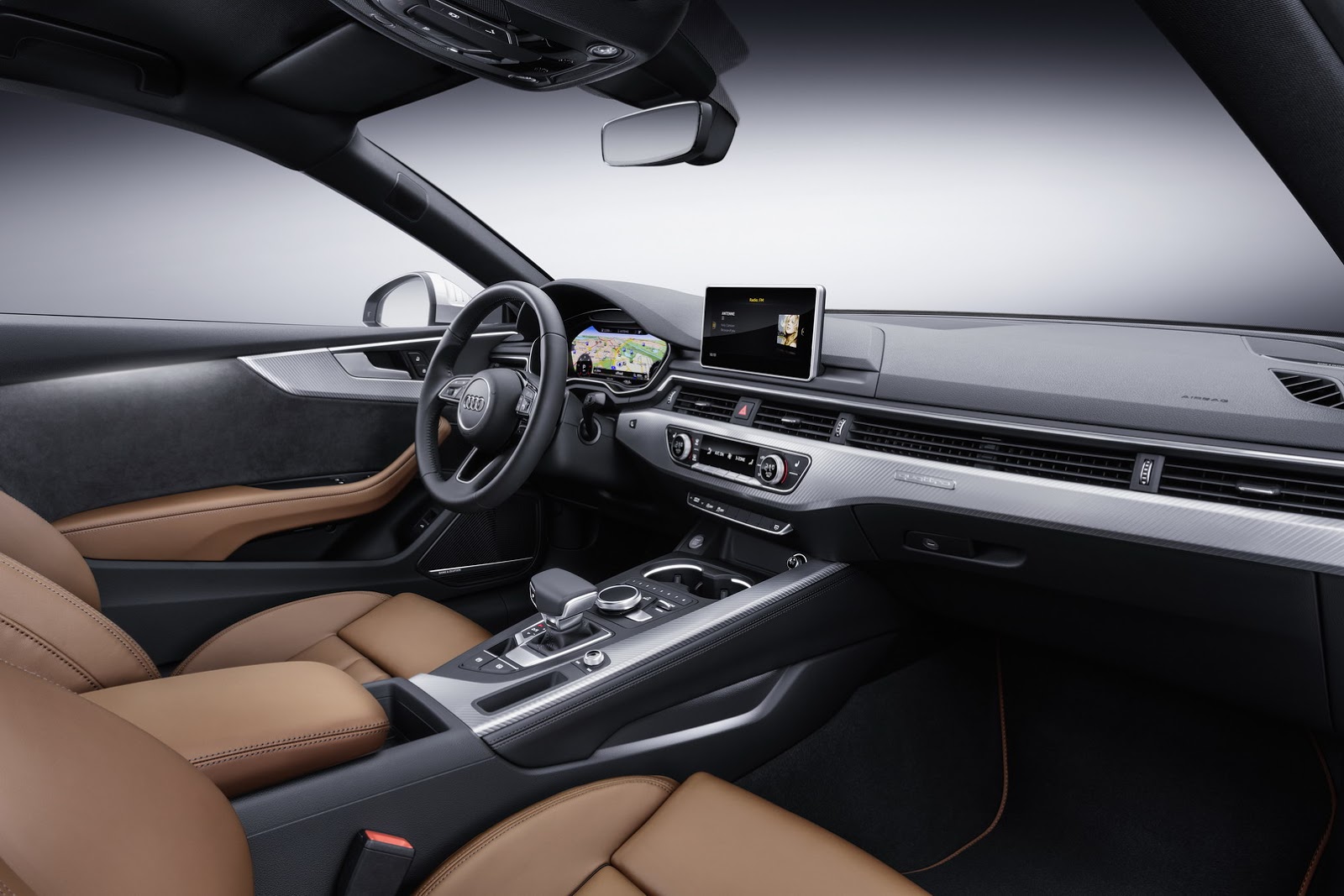Bên trong Audi A5 thế hệ mới là không gian nội thất rộng rãi hơn nhờ chiều dài cơ sở tăng lên. Thiết kế bảng táp-lô giống với Audi A4 mới, đi kèm hệ thống đèn viền và màn hình buồng lái ảo tùy chọn. Hệ thống thông tin giải trí sử dụng màn hình 8,3 inch, chỉnh qua núm xoay/bấm đi kèm touchpad.