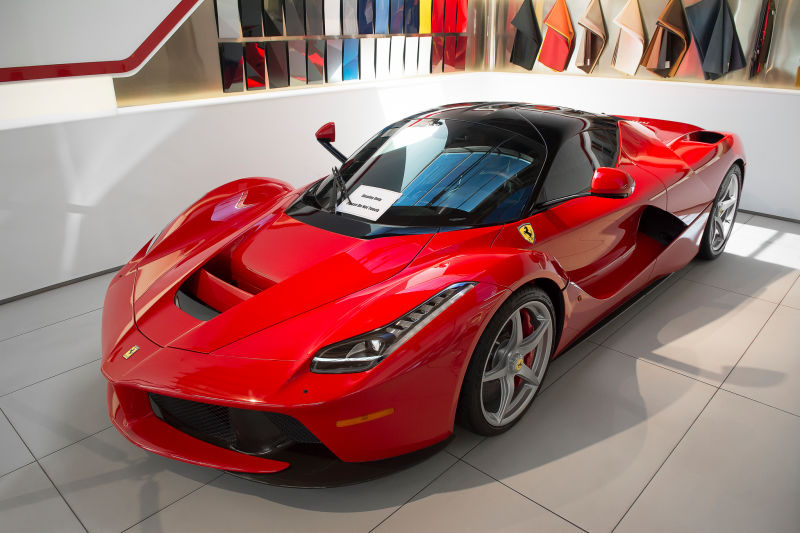 
Ferrari LaFerrari: 1,4 triệu USD
