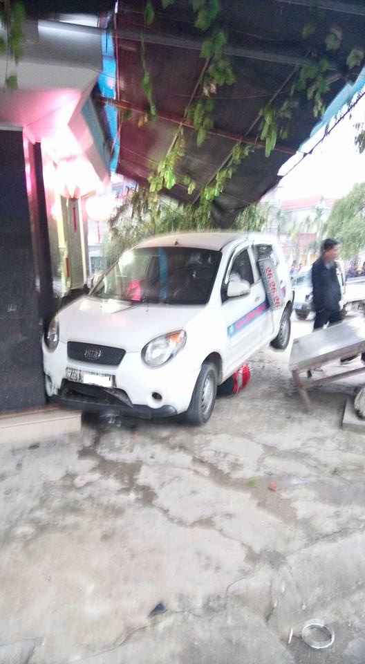 Chiếc taxi...