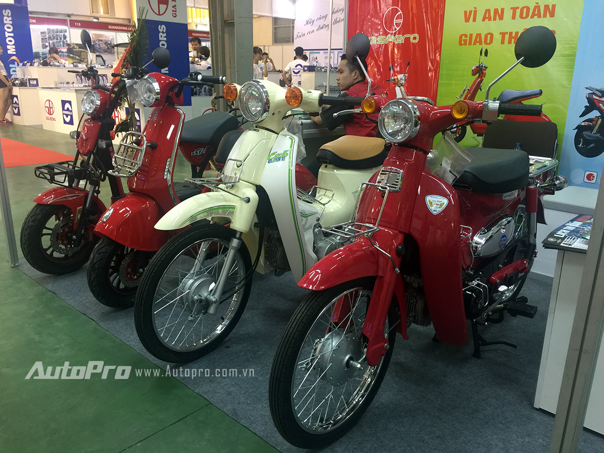 
Mẫu xe máy 50 cc giống như Honda Cub được quan tâm bởi giá rẻ.
