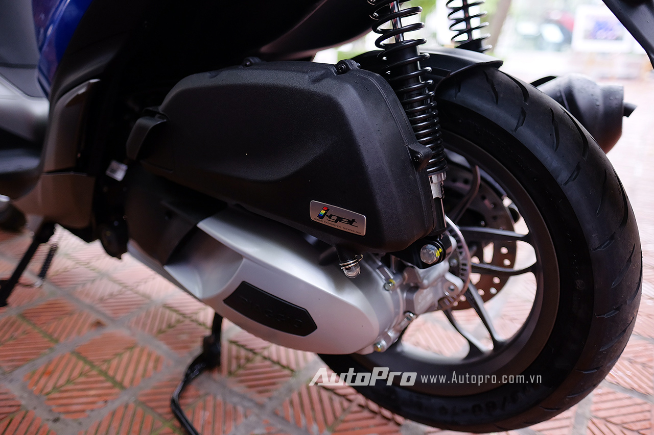 
Động cơ iGet 150 cc của Piaggio Medley S 150 ABS có công suất và mô-men xoắn lớn hơn Medley ABS.
