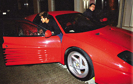 với Ferrari 512M...