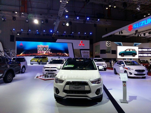 
Khu trưng bày xe của Mitsubishi
