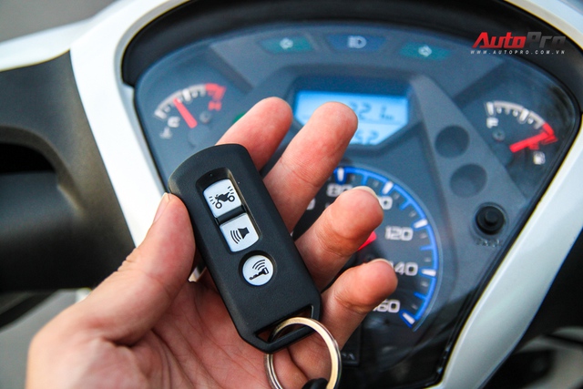 
Chìa khóa (fob) của hệ thống smartkey trên Honda SH 2015

