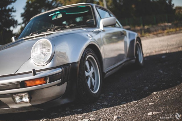 
Đến năm 1978, hãng Porsche đã áp dụng một số thay đổi quan trọng cho 930. Đầu tiên là động cơ được tăng dung tích từ 3.0 lít lên 3,3 lít.
