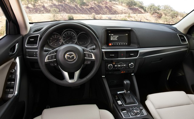 
Dự kiến, Mazda CX-5 2016.5 sẽ có mặt trên thị trường Mỹ vào tháng 1 tới với giá dao động từ 21.795 - 29.870 USD. Như vậy, giá bán của Mazda CX-5 2016.5 không thay đổi so với trước.
