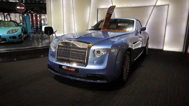 
Chiếc Rolls-Royce Hiperion độc nhất vô nhị đã lần đầu tiên lọt vào ống kính máy ảnh vào giữa năm 2013. 
