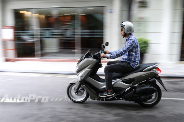 
Yamaha NM-X phù hợp với những khách hàng ưa thích những dòng xe tay ga được thiết kế với phong cách thể thao, mạnh mẽ.
