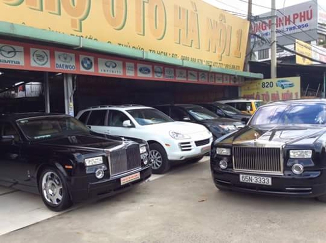 
Chiếc Rolls-Royce Phantom biển tứ quý 3 từng thuộc sở hữu của nữ đại gia Diệu Hiền đã được chủ chợ ô tô mua lại. Ảnh: Facebook
